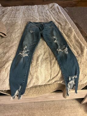 American Eagle Ripped Skinny Jeans in Distressed Blue for Women